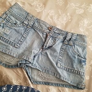 American Eagle low rise jean shorts